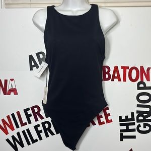 Aritzia color black Contour '90s Bodysuit